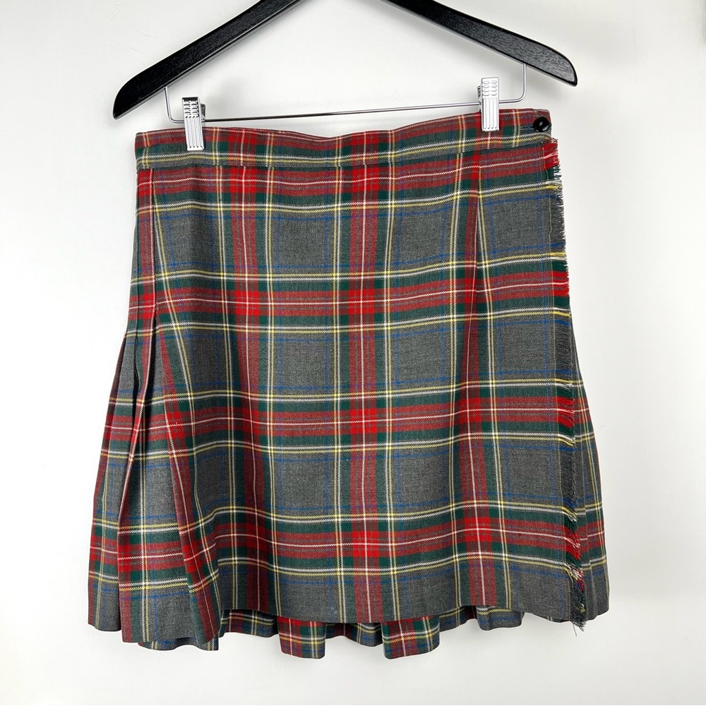 Classic Plaid Mini Skirt - Red/Green Tartan